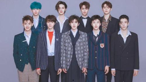 劉大錘爆料內(nèi)娛最新戀情,神秘情侶甜蜜互動引熱議