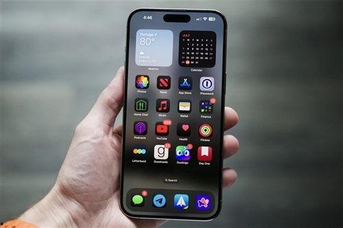 apple15最新爆料,顛覆性設(shè)計與強大性能前瞻揭秘